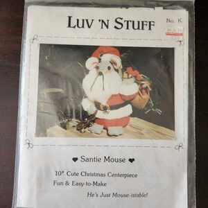 Luv 'N Stuff Santie Mouse Pattern No. K 10" Christmas Centerpiece